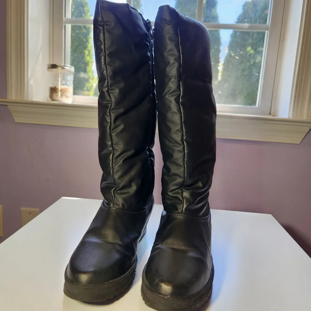 Naturalizer Black Rain or Snow Side Zip Up Boots Size 7